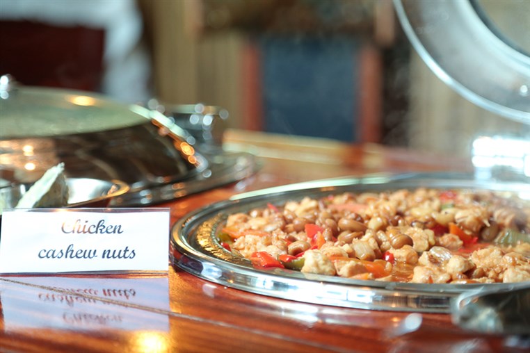 Sunday Buffet at Bay Lodge